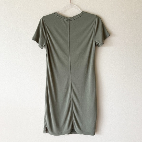 Abercrombie and Fitch Pocket T Shirt Dress - Picture 7 of 11